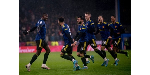 Paul Pogba vuelve a marcar tras 384 días